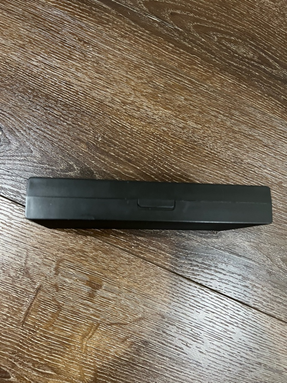 LASHIFY Black Ribbed Lash Storage Case - Picture 4 of 12